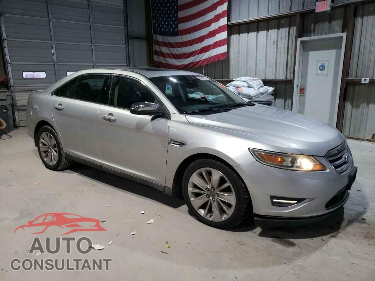 FORD TAURUS 2011 - 1FAHP2FW5BG126800