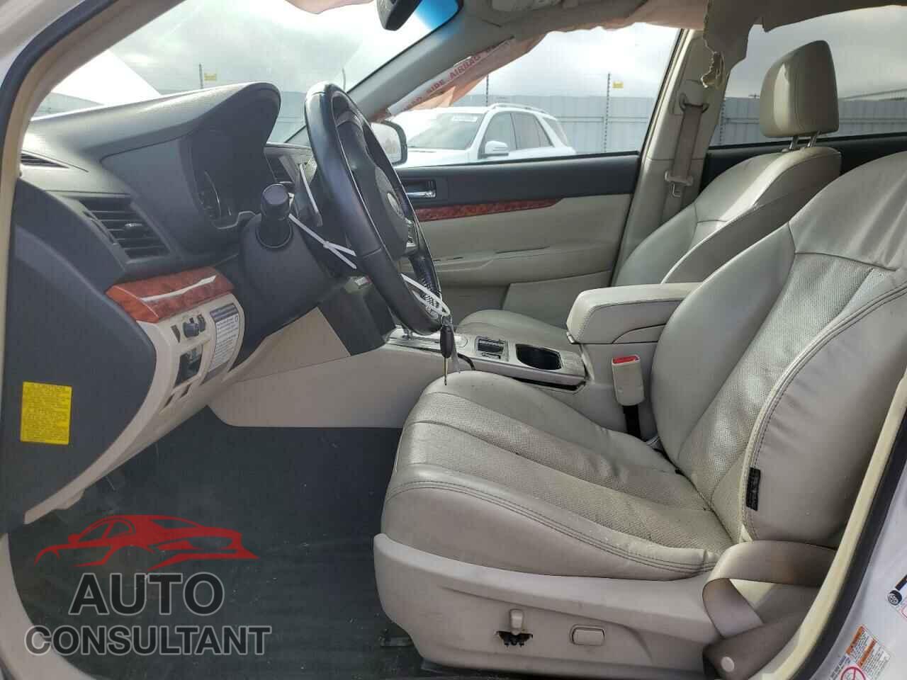 SUBARU OUTBACK 2012 - 4S4BRBKC8C3224178