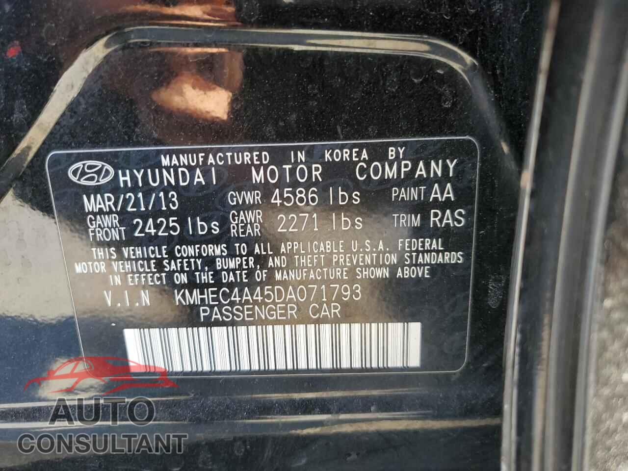 HYUNDAI SONATA 2013 - KMHEC4A45DA071793