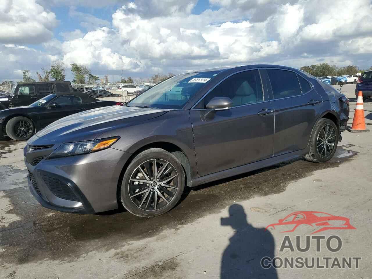 TOYOTA CAMRY 2024 - 4T1G11AK3RU862065