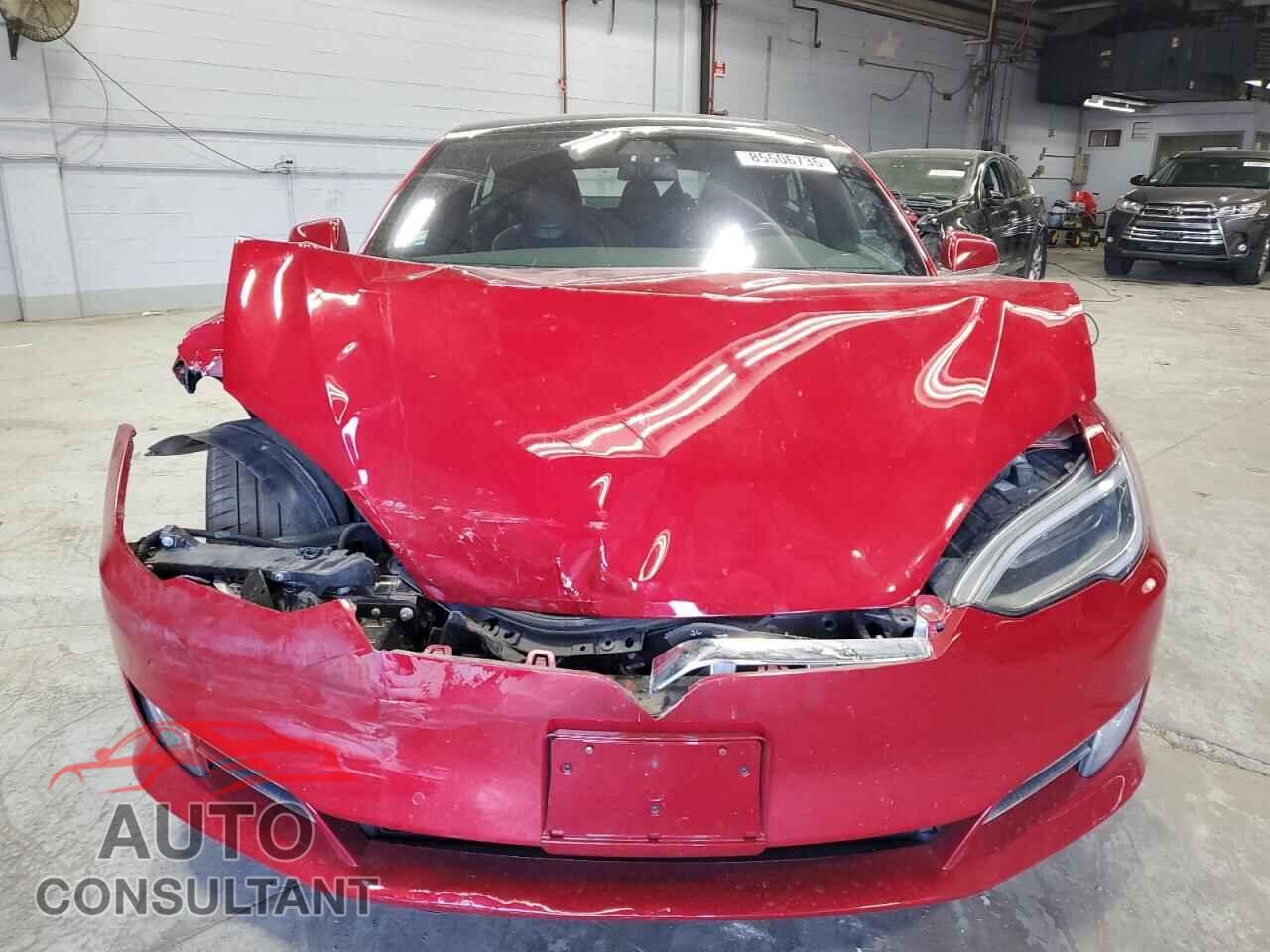 TESLA MODEL S 2018 - 5YJSA1E28JF262714