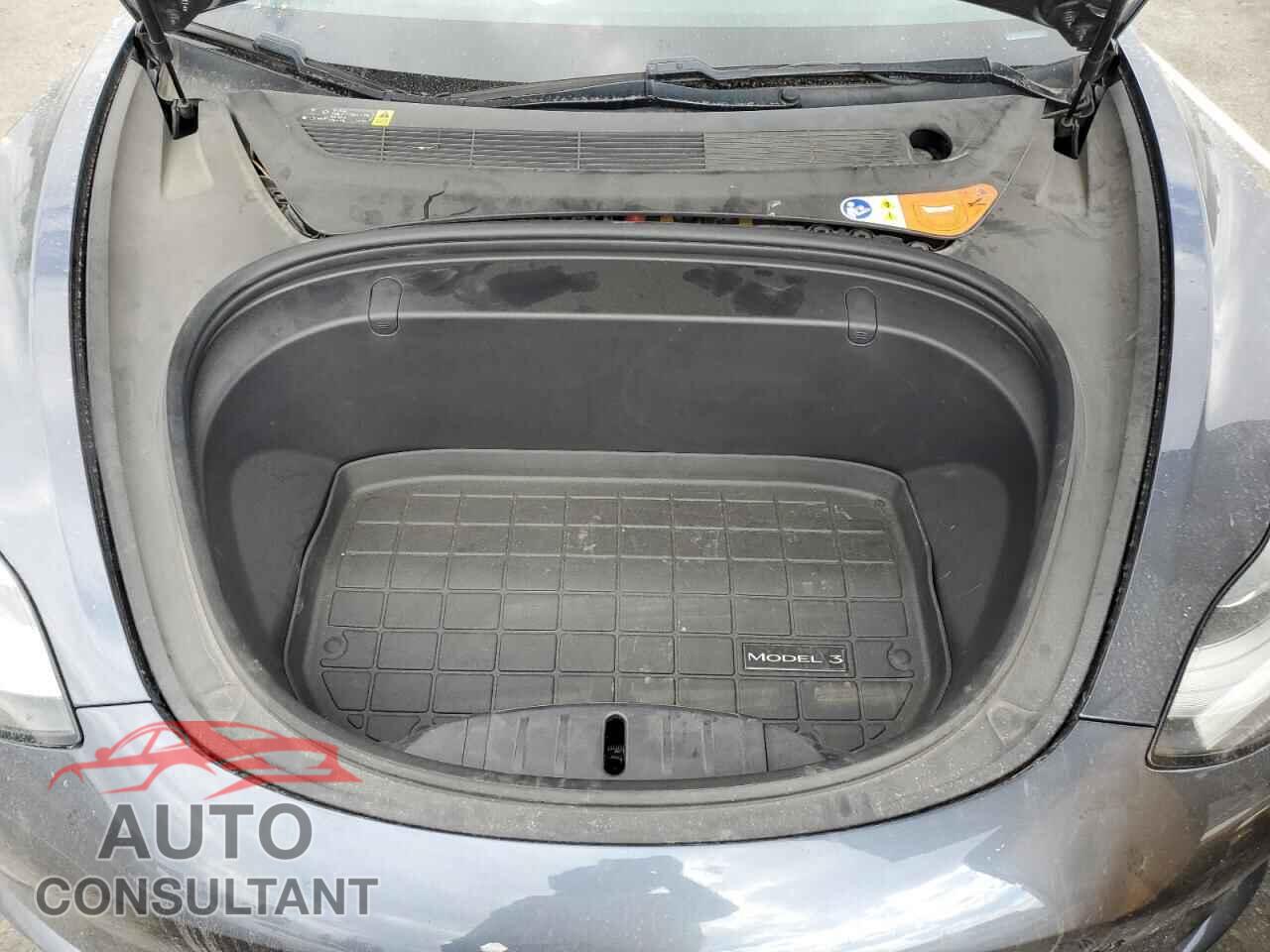TESLA MODEL 3 2018 - 5YJ3E1EA6JF018883