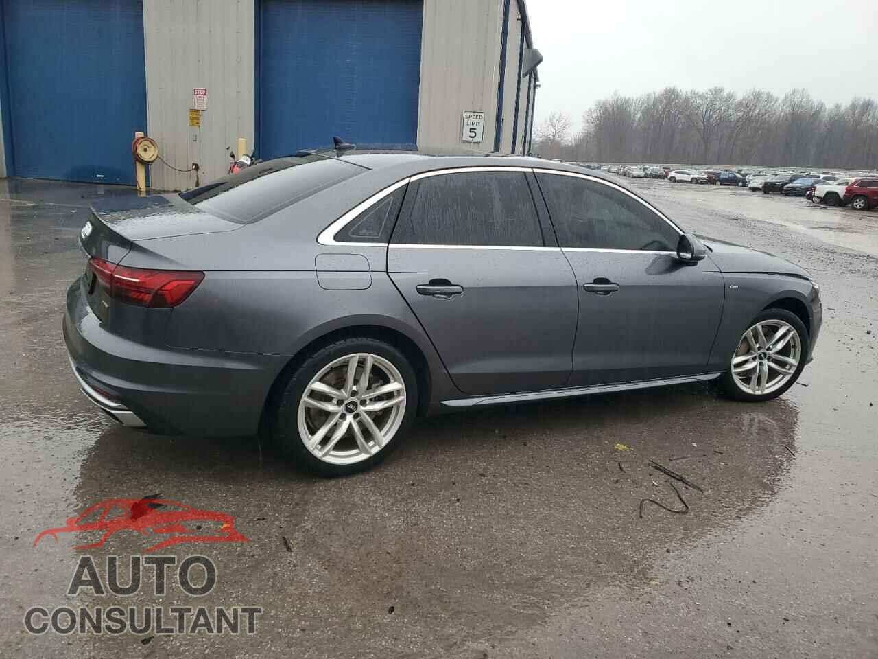 AUDI A4 2021 - WAUDAAF40MN002805