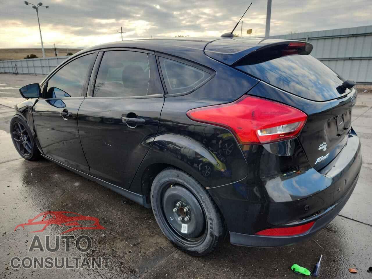FORD FOCUS 2016 - 1FADP3K27GL320895
