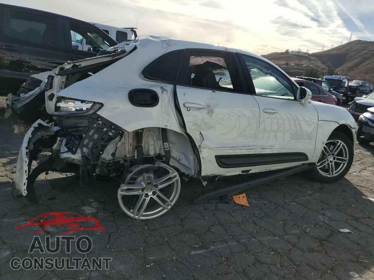 PORSCHE MACAN BASE 2024 - WP1AA2A55RLB16232