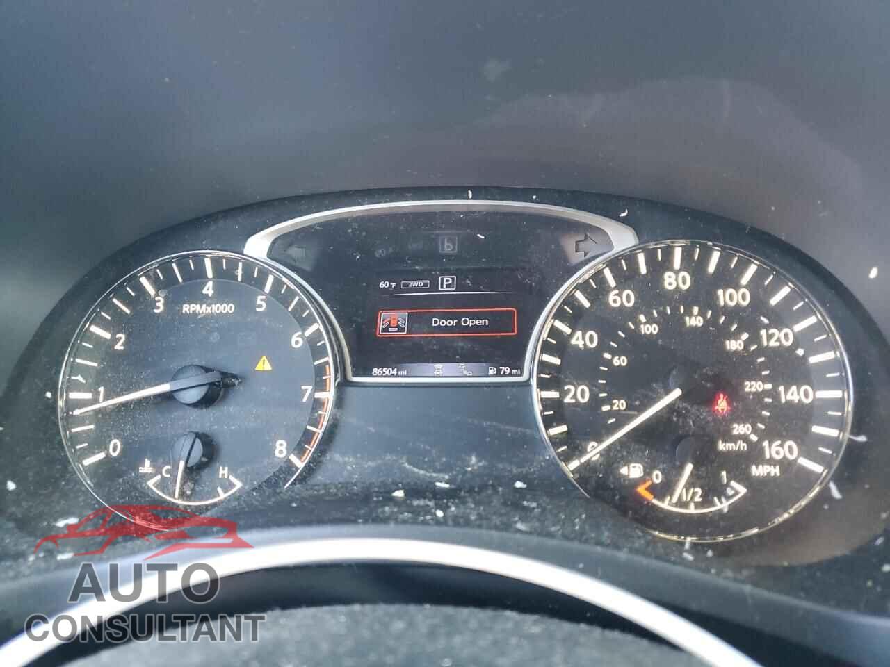 NISSAN PATHFINDER 2020 - 5N1DR2CM9LC612178