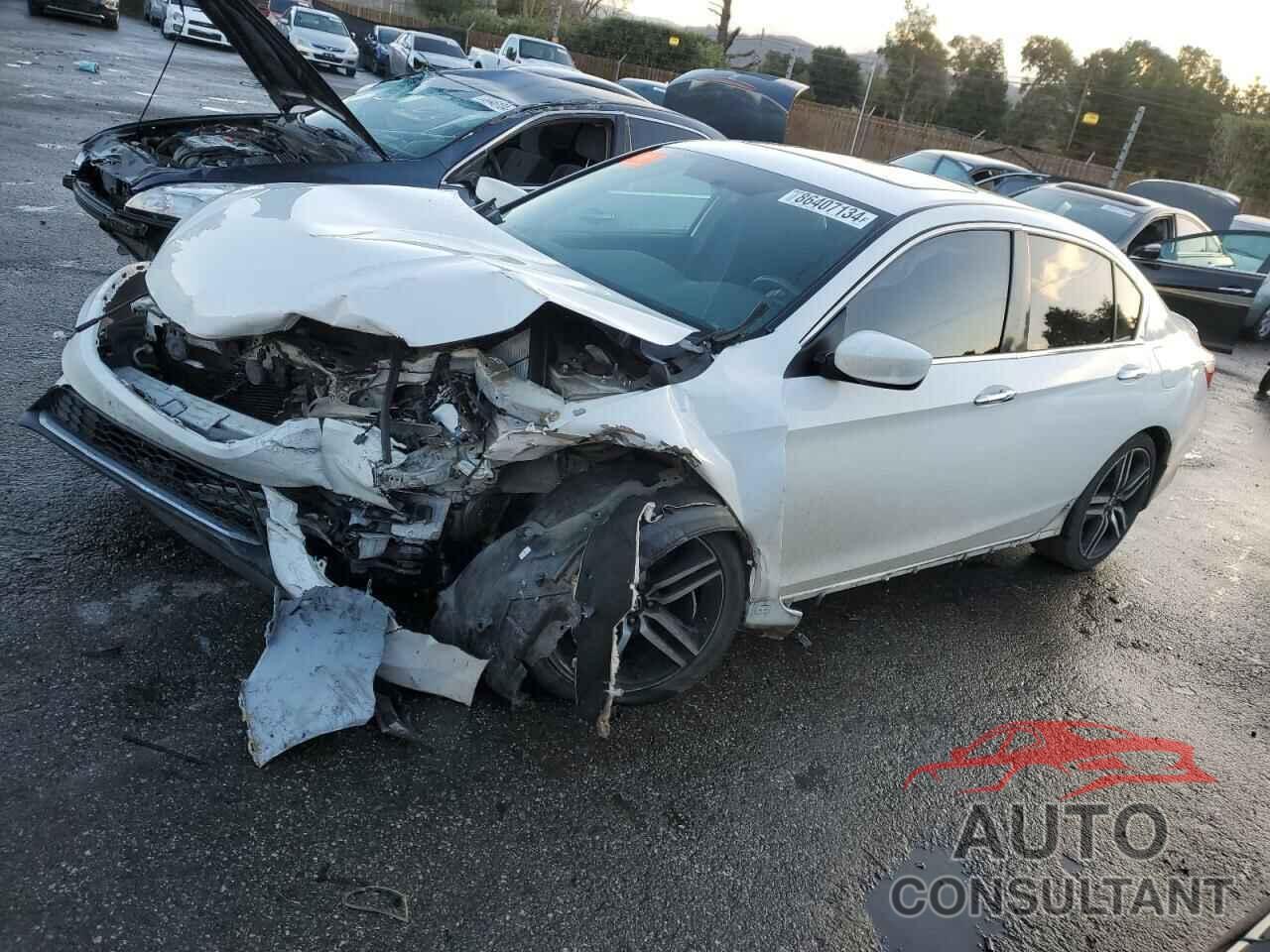 HONDA ACCORD 2017 - 1HGCR2F51HA061513