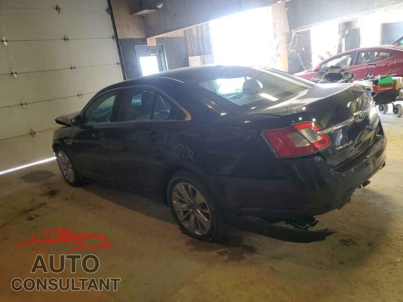FORD TAURUS 2011 - 1FAHP2FW2BG175100