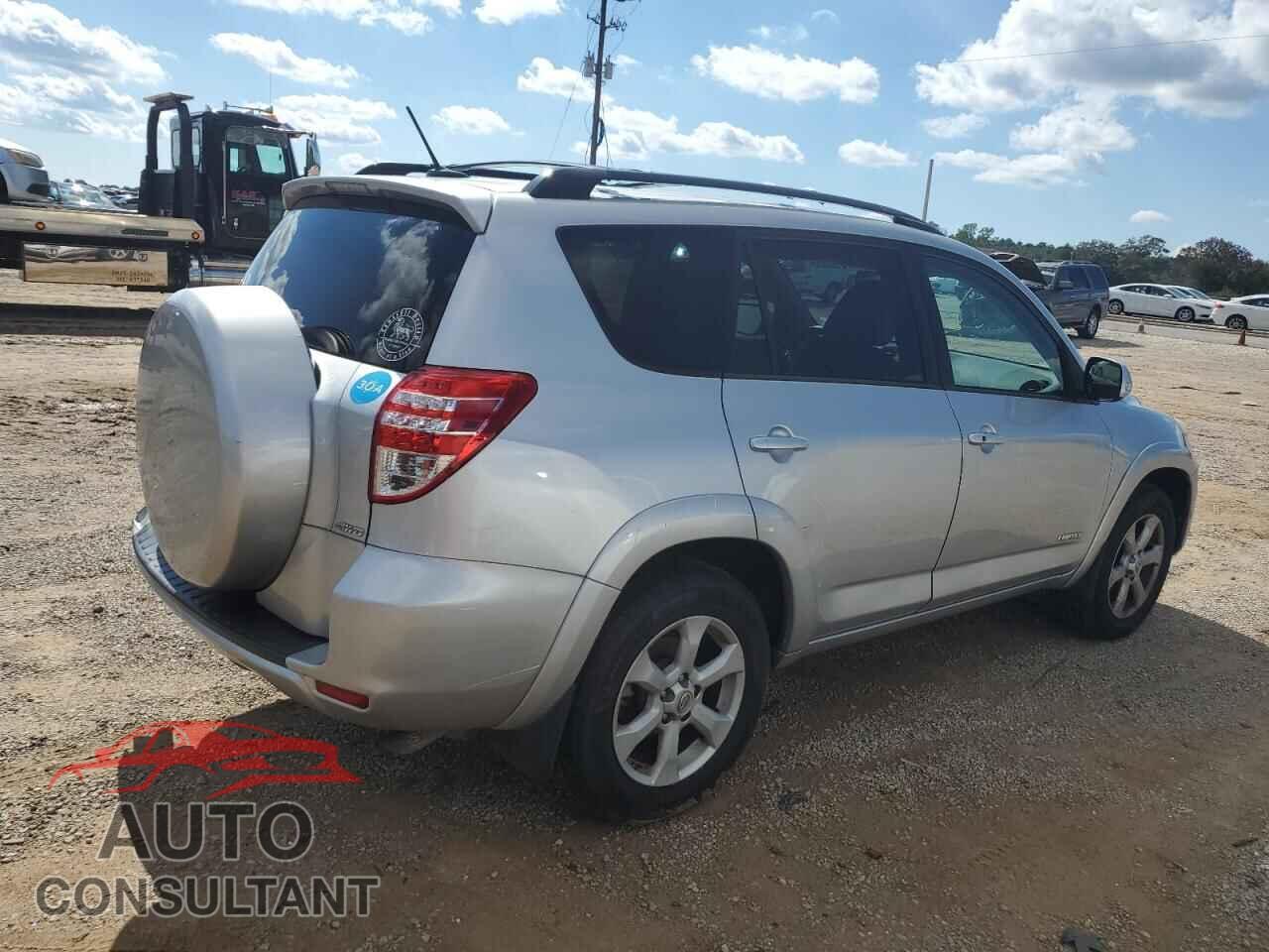 TOYOTA RAV4 2012 - 2T3DF4DV0CW267653