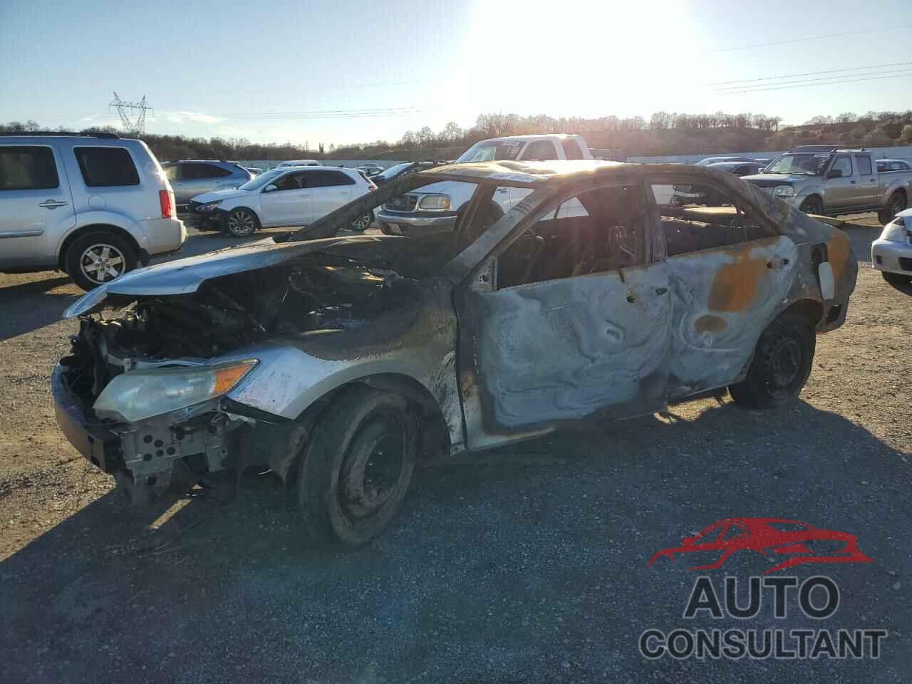 TOYOTA CAMRY 2012 - 4T4BF1FK0CR264128