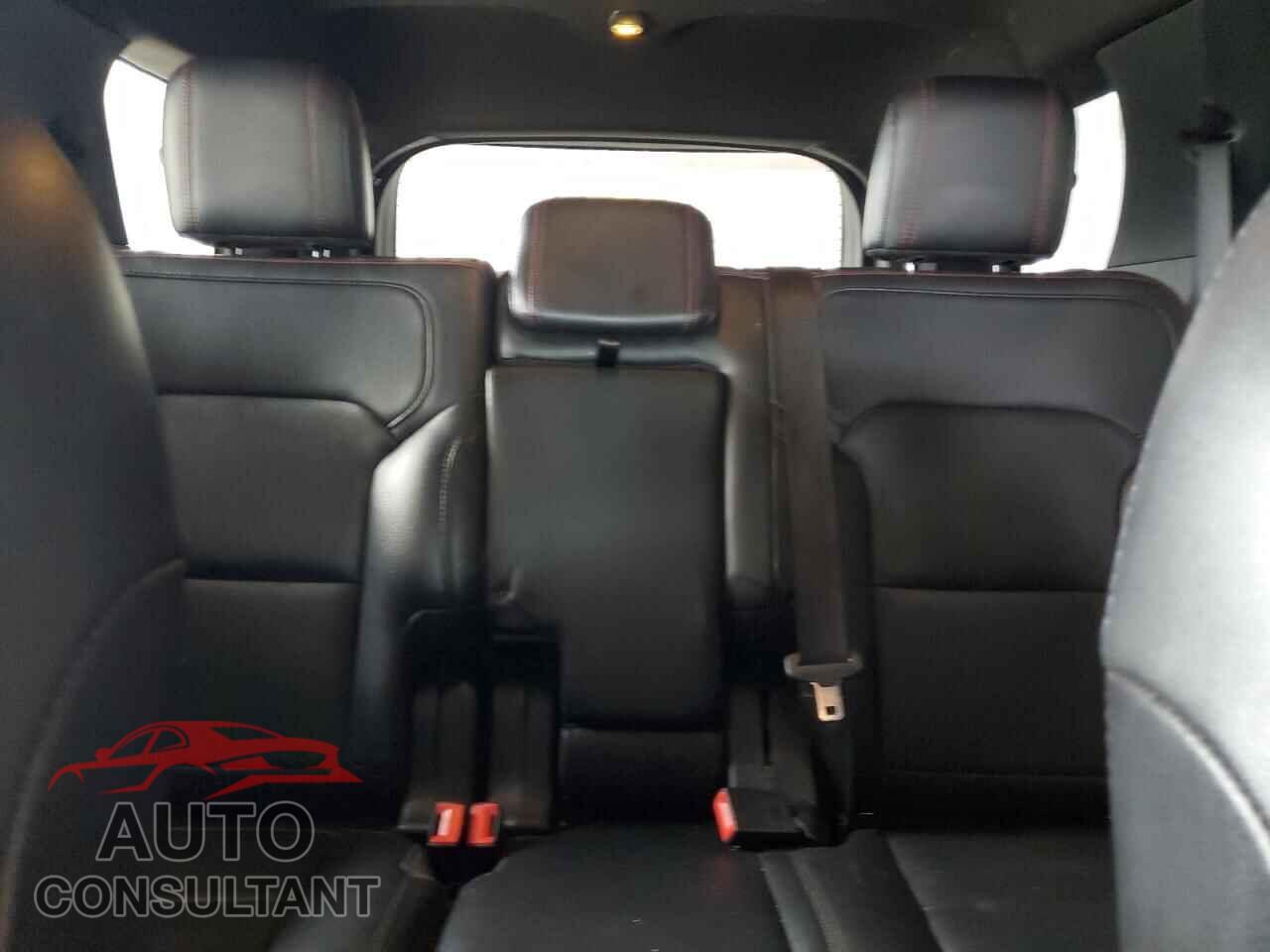 FORD EXPLORER 2017 - 1FM5K8GT3HGD91500