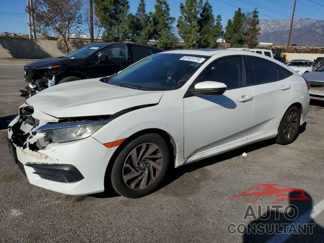 HONDA CIVIC 2016 - 19XFC2F76GE200867