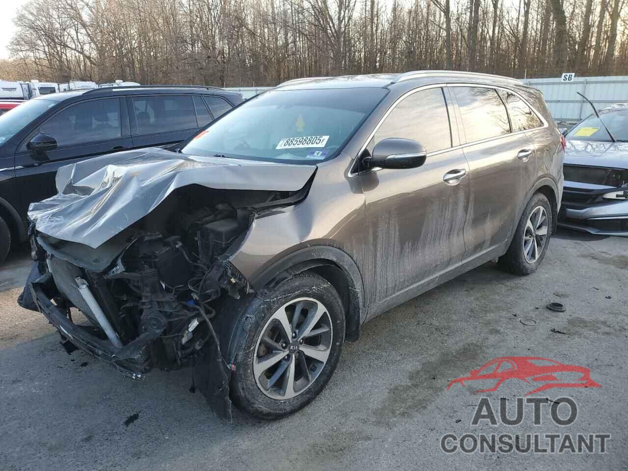 KIA SORENTO 2019 - 5XYPH4A57KG554822