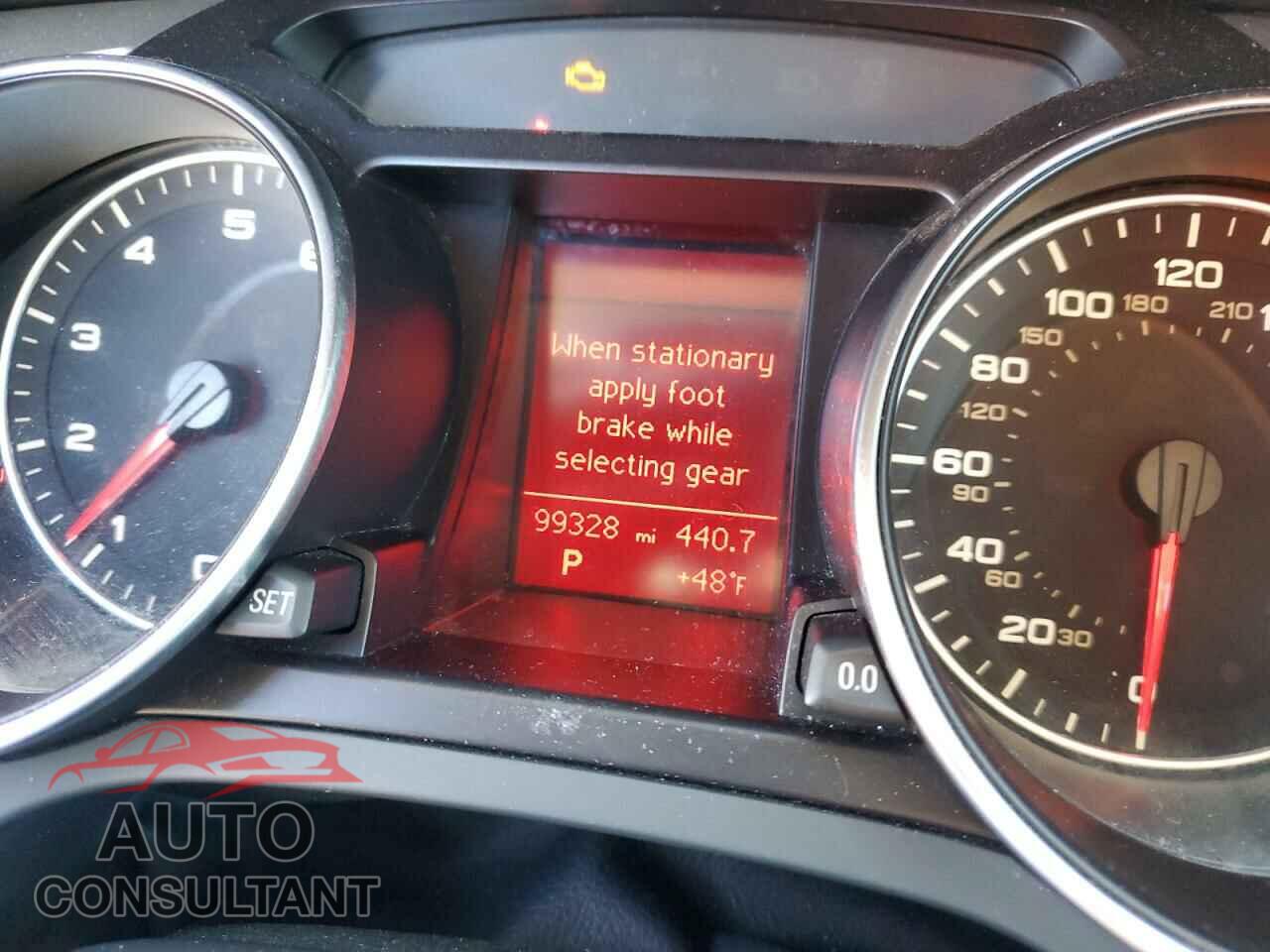 AUDI A5 2010 - WAUCFAFR9AA023096