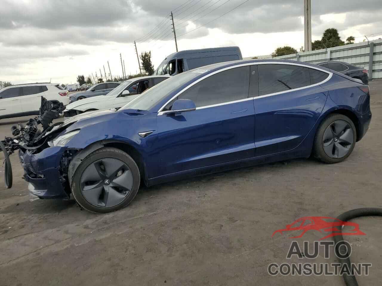 TESLA MODEL 3 2018 - 5YJ3E1EA9JF038111