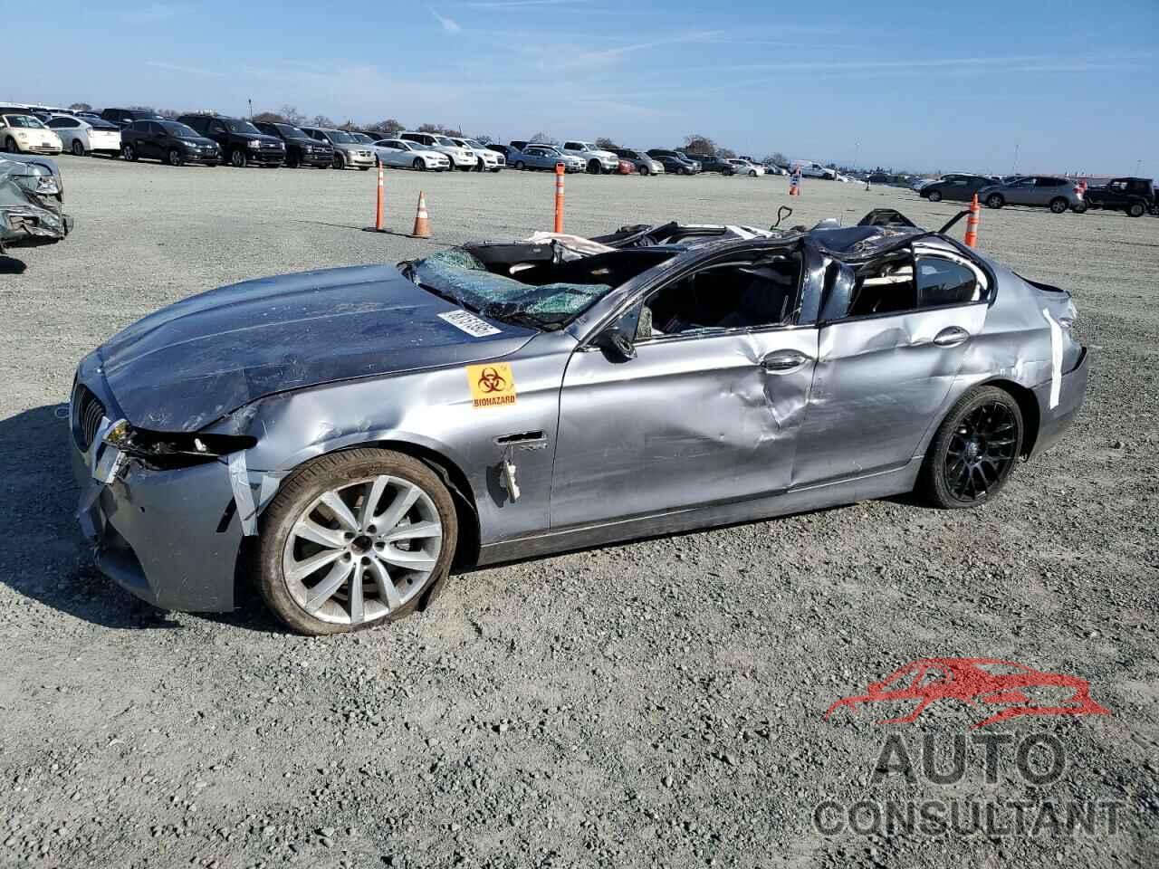 BMW 5 SERIES 2013 - WBAFR7C5XDC824640