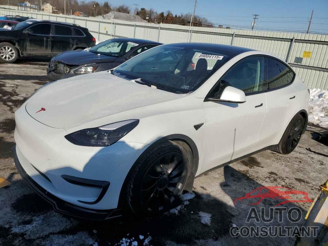 TESLA MODEL Y 2023 - 7SAYGDEF3PF758674