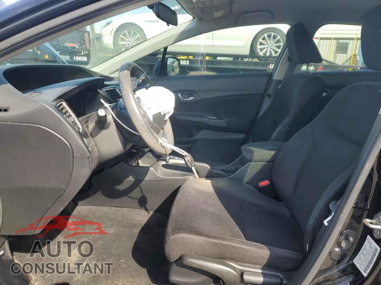 HONDA CIVIC 2013 - 2HGFB2F55DH572364