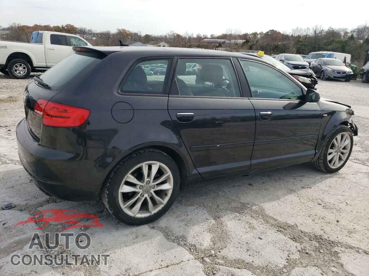 AUDI A3 2012 - WAUBEAFM8CA166143