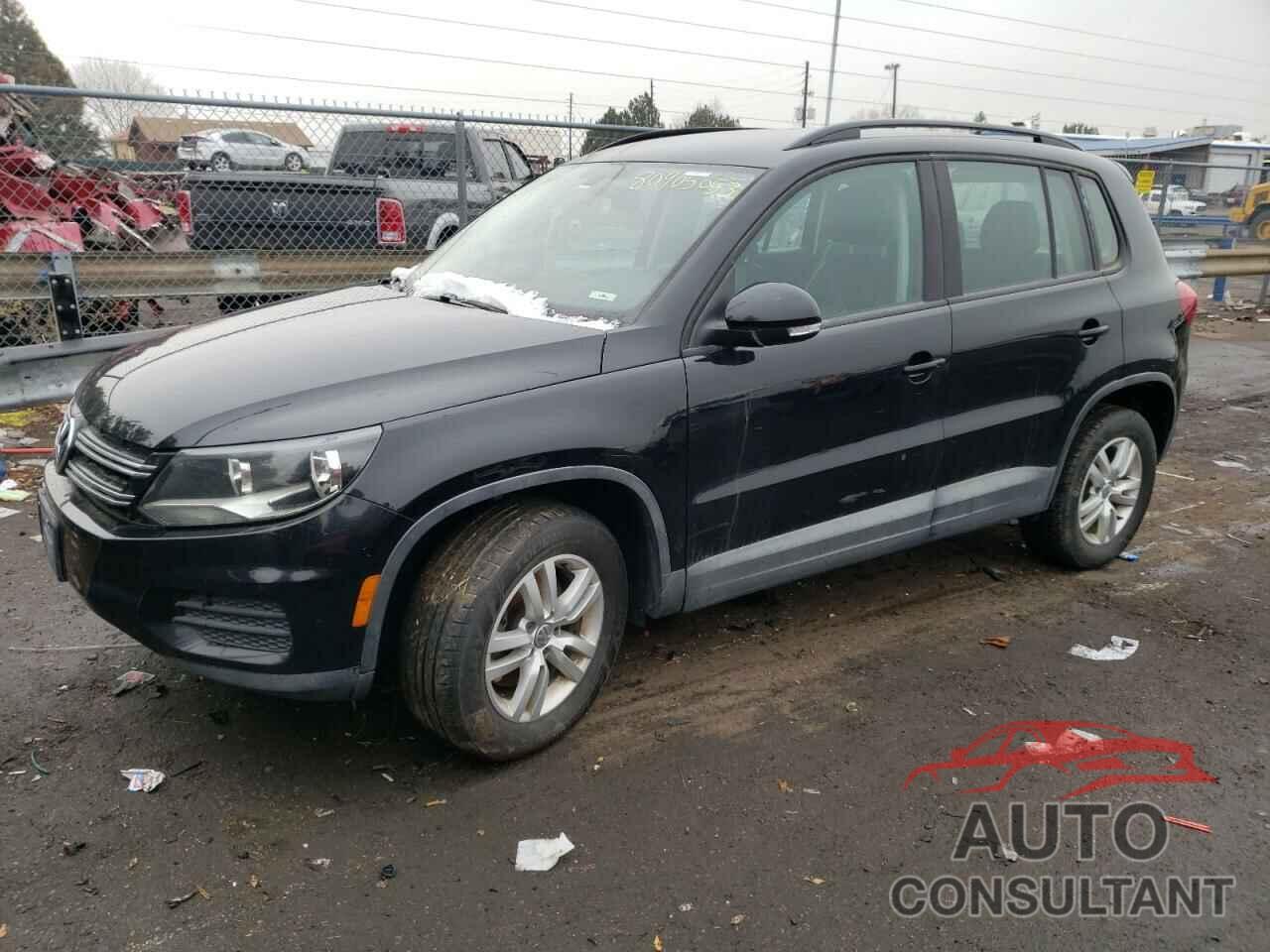 VOLKSWAGEN TIGUAN 2017 - WVGBV7AX3HK003923