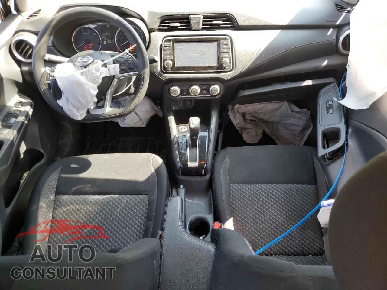 NISSAN VERSA 2020 - 3N1CN8DV4LL805724