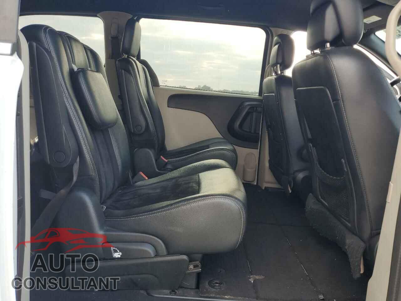 DODGE CARAVAN 2018 - 2C4RDGCG3JR343003
