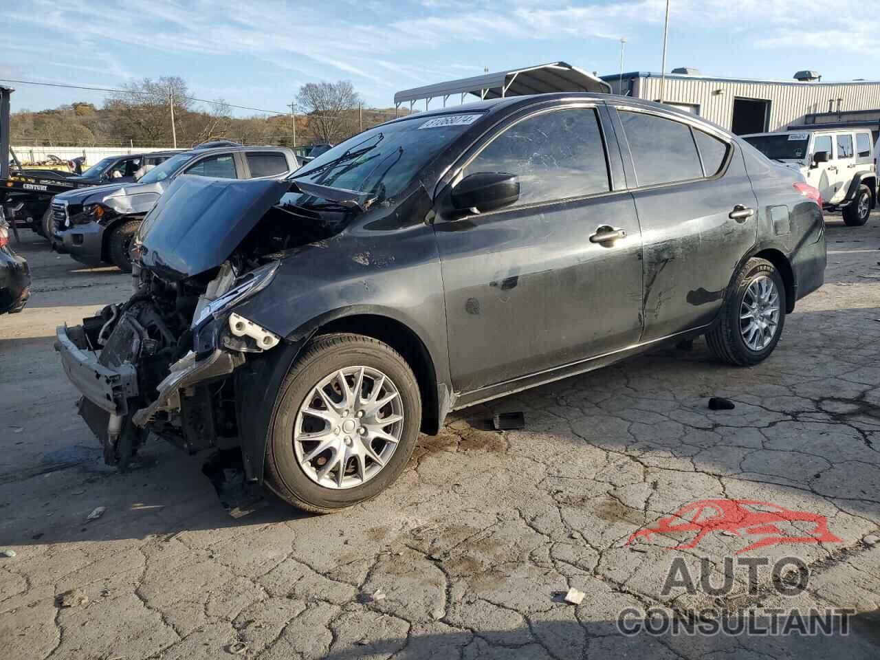 NISSAN VERSA 2018 - 3N1CN7AP4JL888343