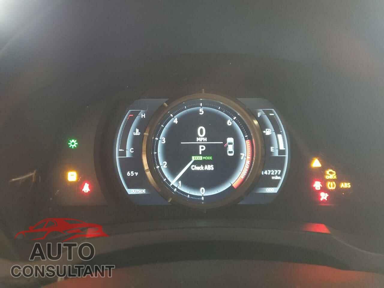 LEXUS IS 2014 - JTHBE1D27E5002235
