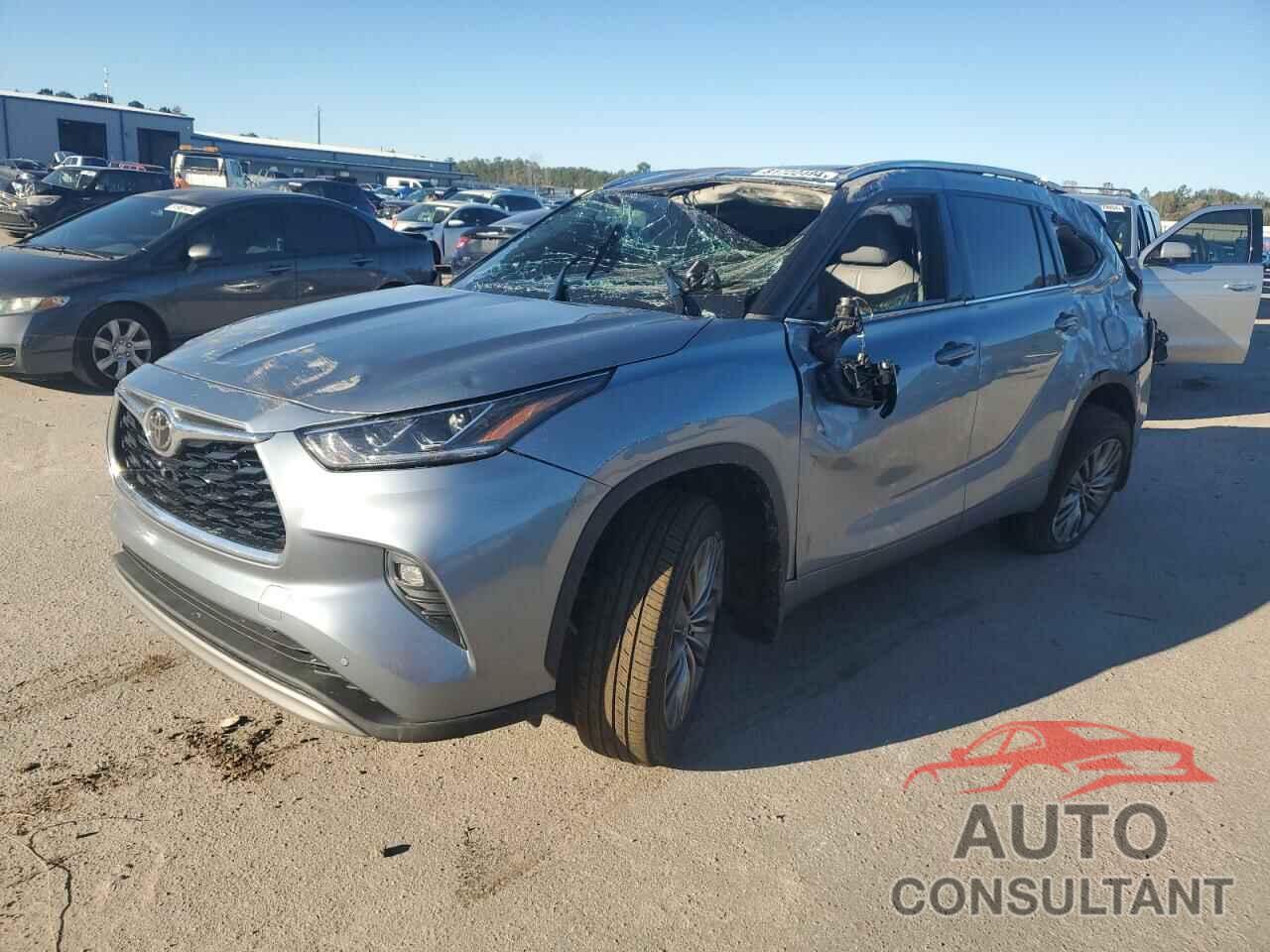 TOYOTA HIGHLANDER 2021 - 5TDFZRBH0MS072987