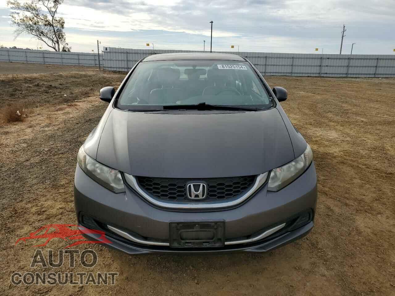 HONDA CIVIC 2013 - 2HGFB2F55DH524430