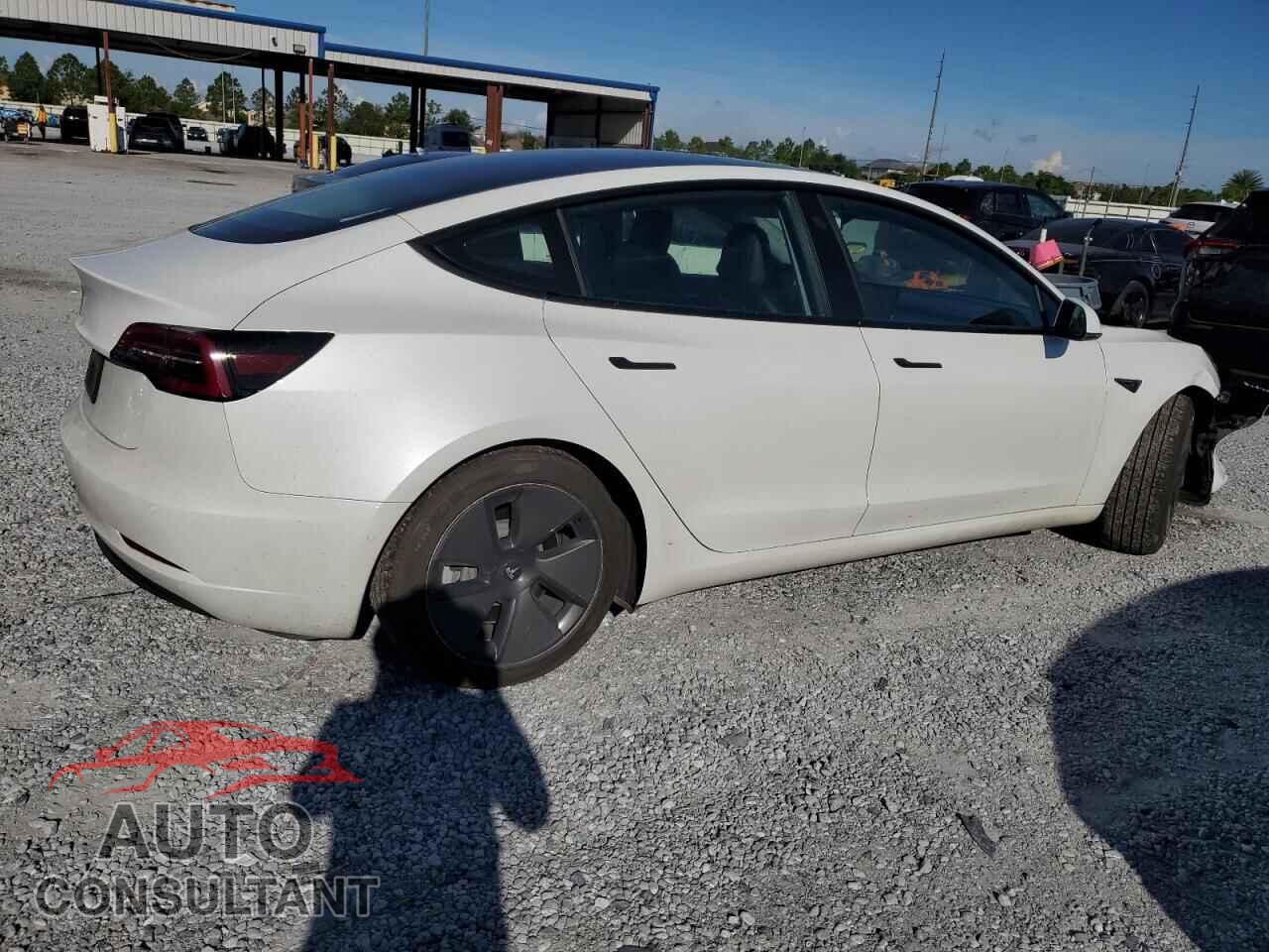 TESLA MODEL 3 2021 - 5YJ3E1EA8MF016766