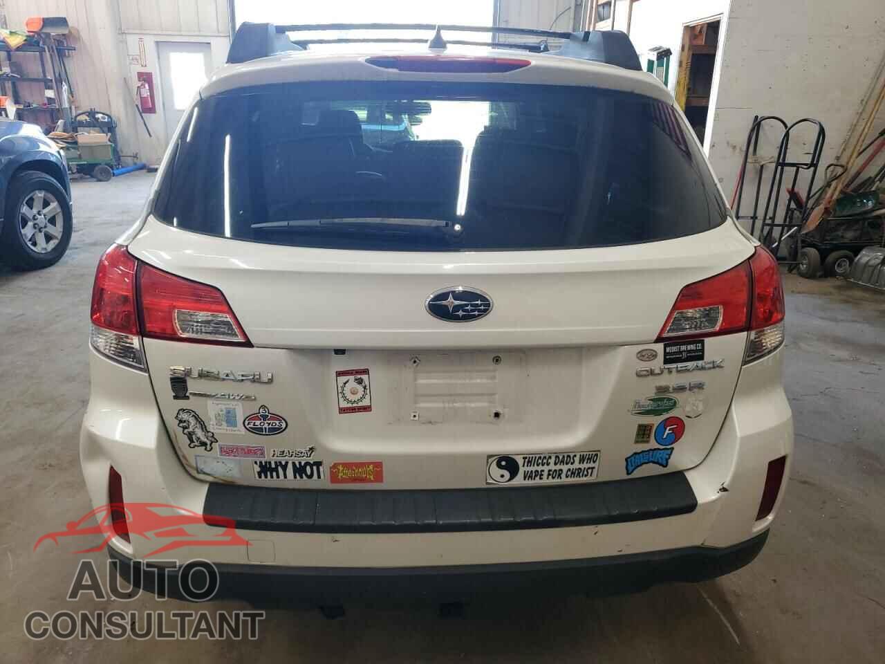 SUBARU OUTBACK 2013 - 4S4BRDSC3D2235172