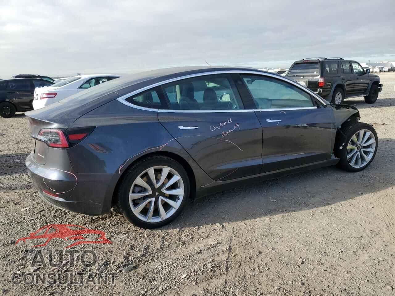TESLA MODEL 3 2019 - 5YJ3E1EB8KF389439