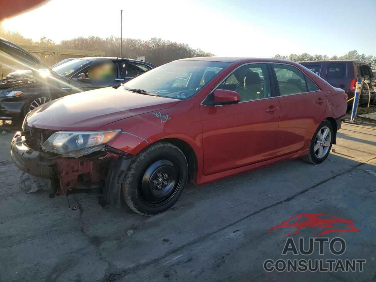 TOYOTA CAMRY 2013 - 4T1BF1FKXDU646257