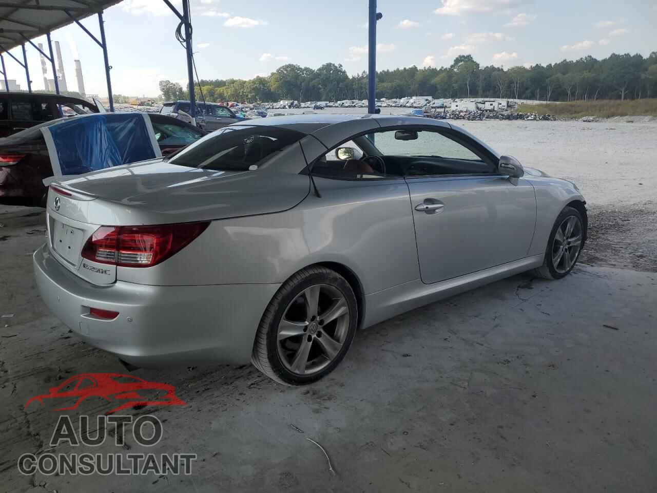 LEXUS IS 2012 - JTHFF2C20C2525925