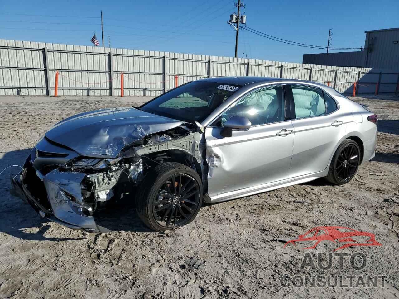 TOYOTA CAMRY 2023 - 4T1K61AK0PU084655