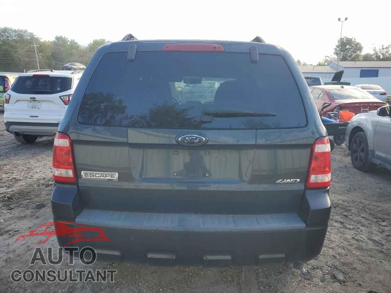 FORD ESCAPE 2011 - 1FMCU9D79BKA04841