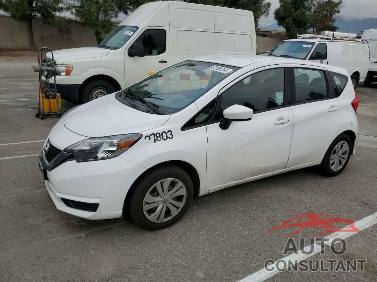 NISSAN VERSA 2018 - 3N1CE2CP2JL355309