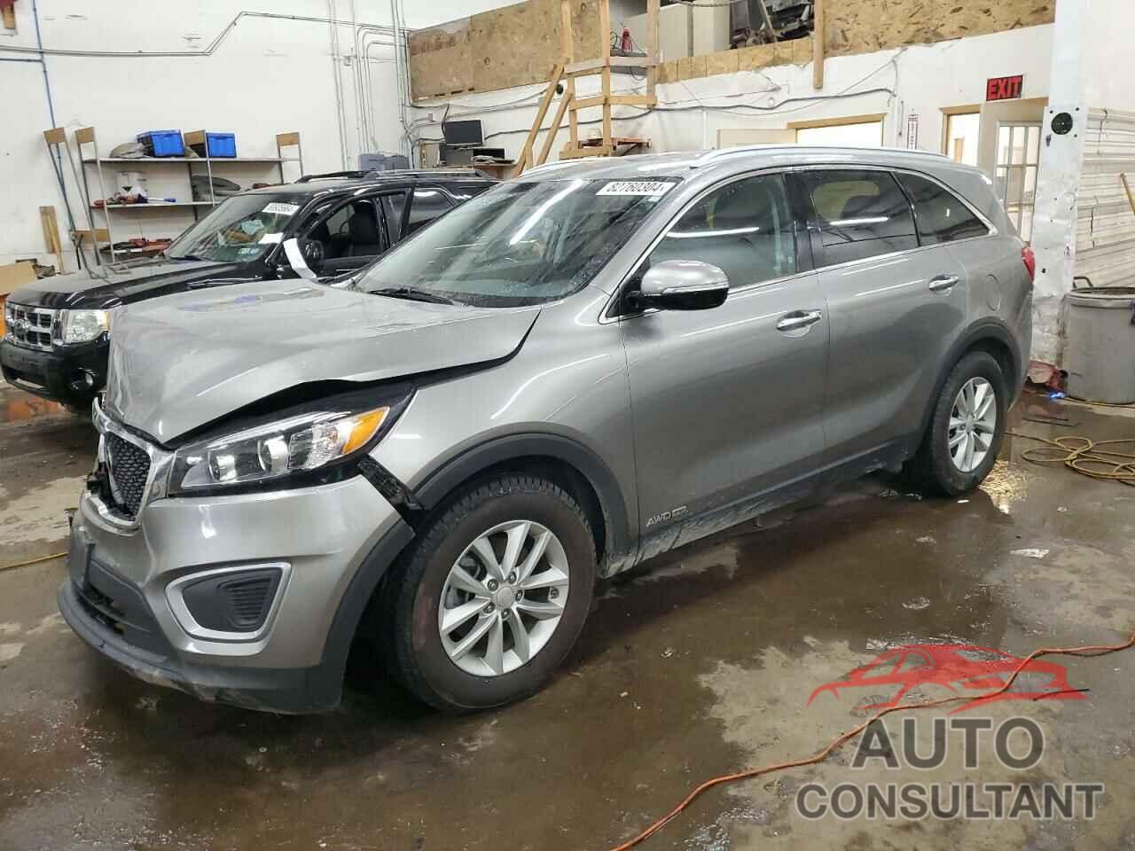 KIA SORENTO 2017 - 5XYPGDA56HG229557