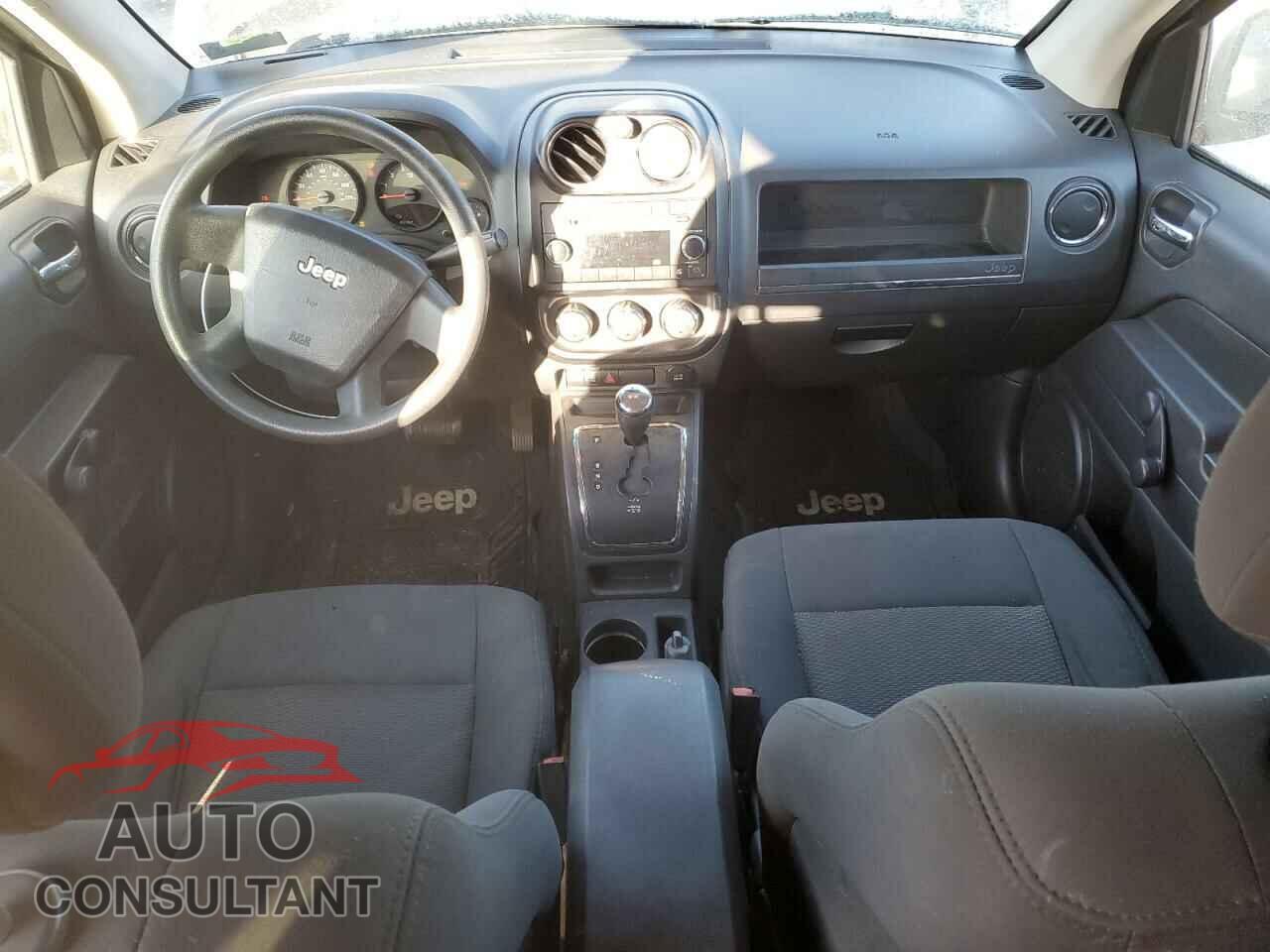 JEEP COMPASS 2010 - 1J4NT1FB8AD671108