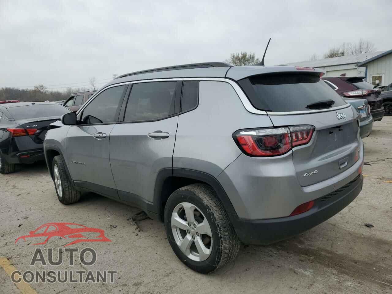JEEP COMPASS 2018 - 3C4NJDBB7JT331929