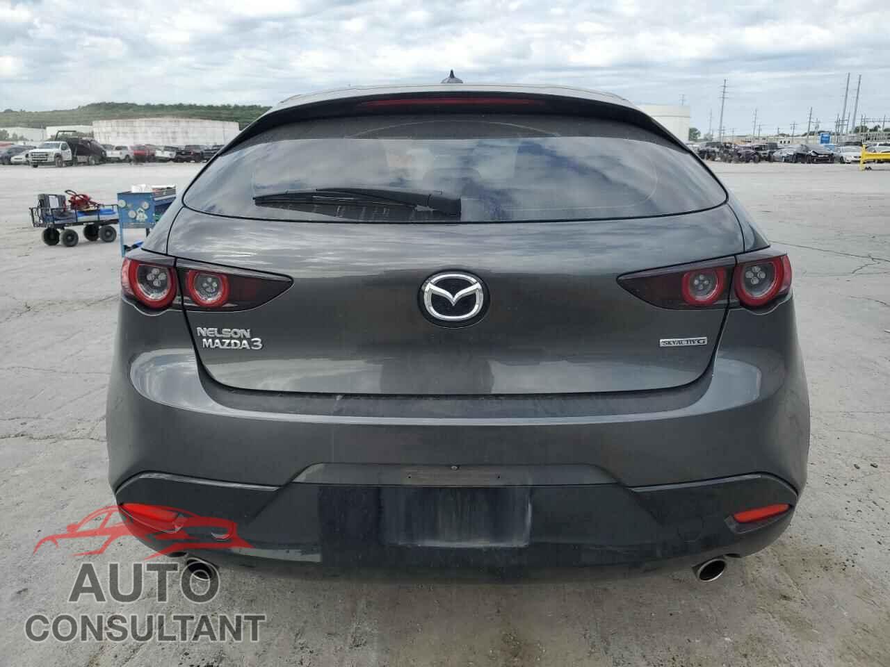 MAZDA 3 2019 - JM1BPAMM6K1128277