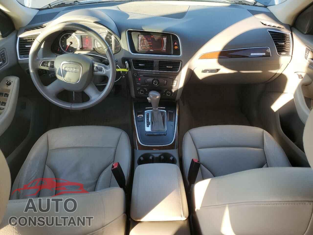 AUDI Q5 2012 - WA1LFBFP9CA044440