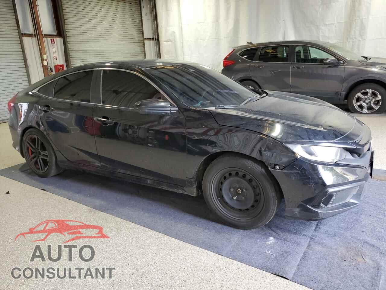 HONDA CIVIC 2019 - 2HGFC2F61KH595997