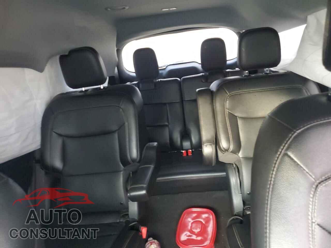 FORD EXPLORER 2024 - 1FMSK7FH2RGA04348