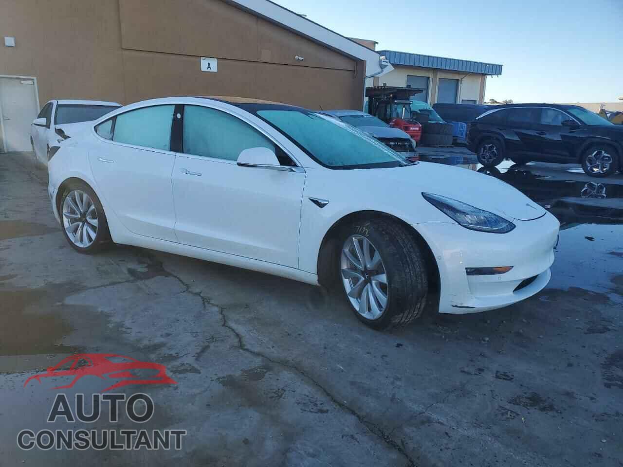 TESLA MODEL 3 2018 - 5YJ3E1EA2JF036054