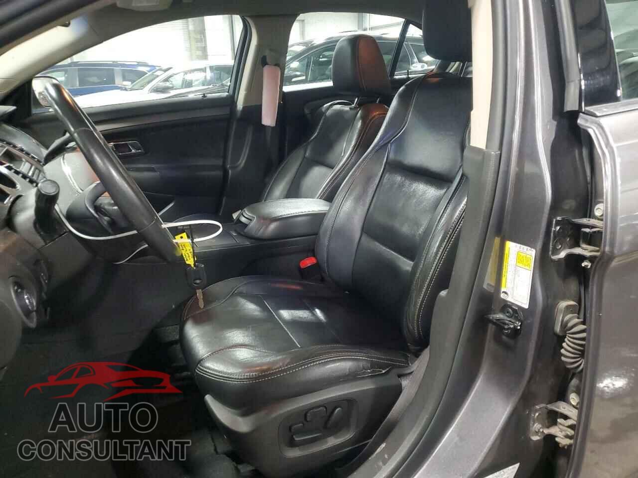 FORD TAURUS 2011 - 1FAHP2EW5BG151908