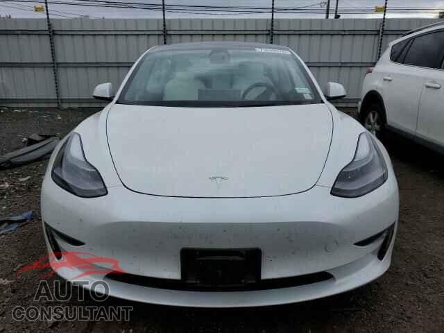 TESLA MODEL 3 2021 - 5YJ3E1EB3MF047450