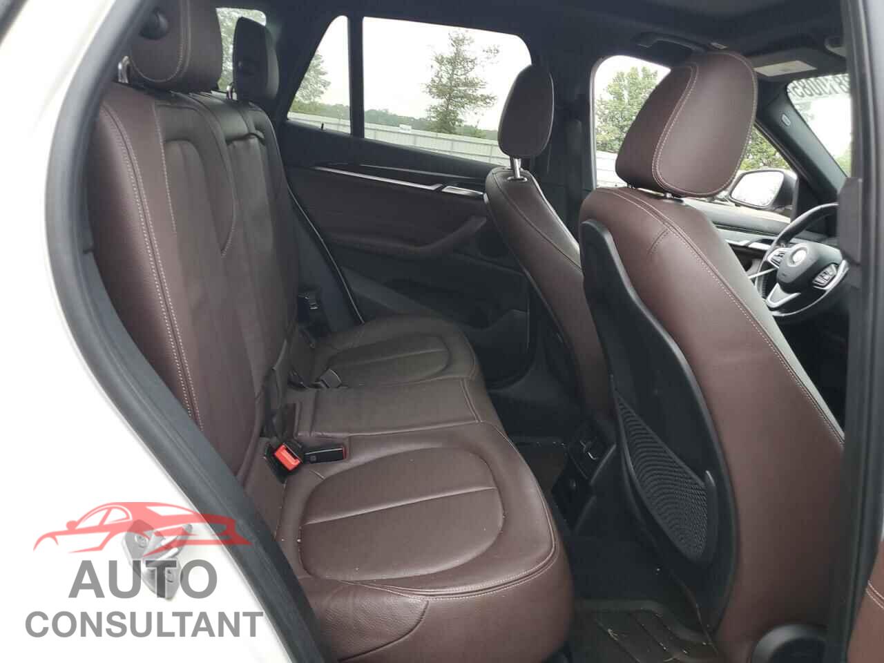 BMW X1 2017 - WBXHT3Z39H4A57820