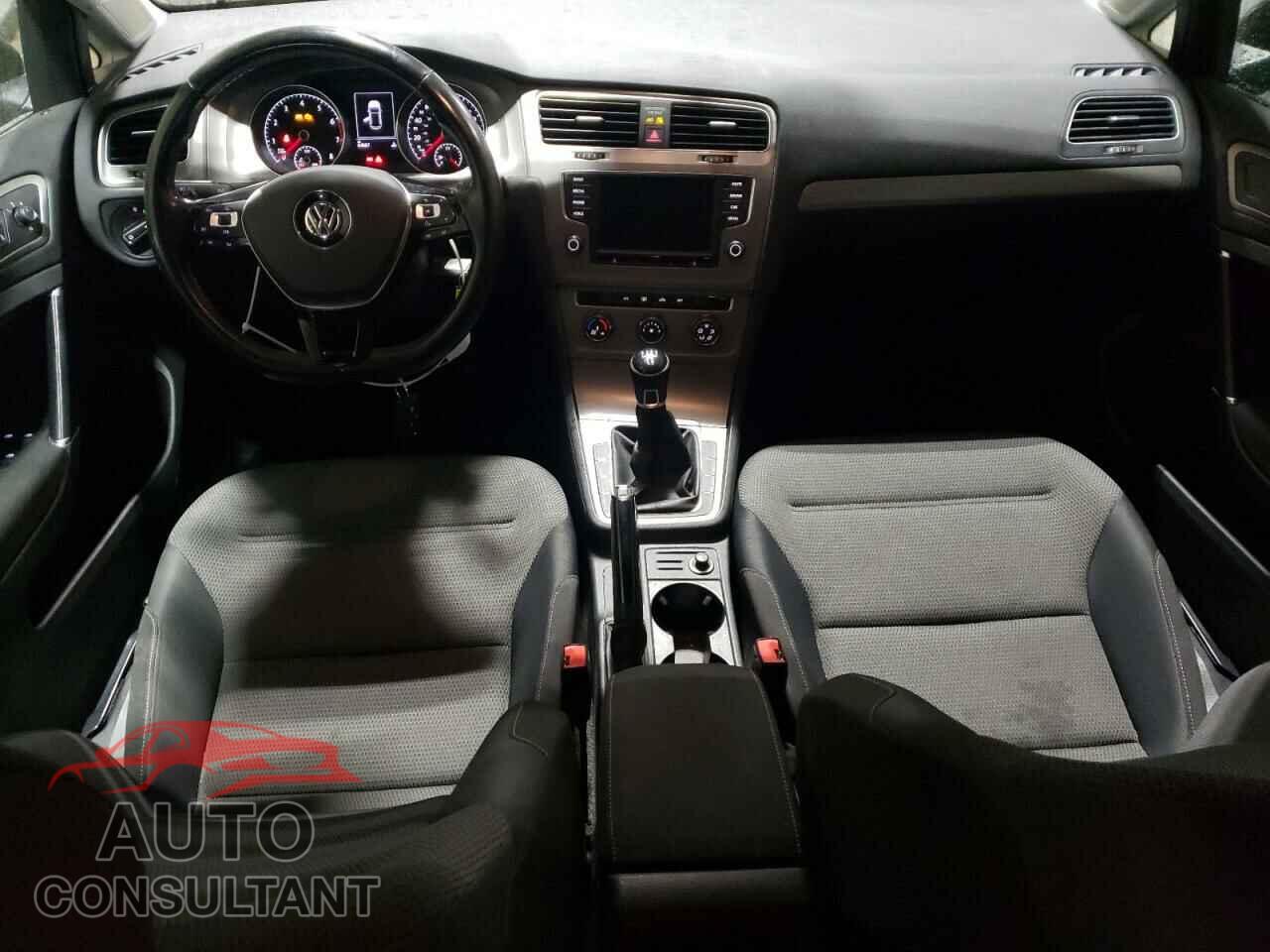 VOLKSWAGEN GOLF 2017 - 3VW117AU4HM032841